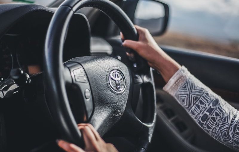 How College Students Can Lower Car Insurance Premiums: 10 Proven Strategies (2026)
