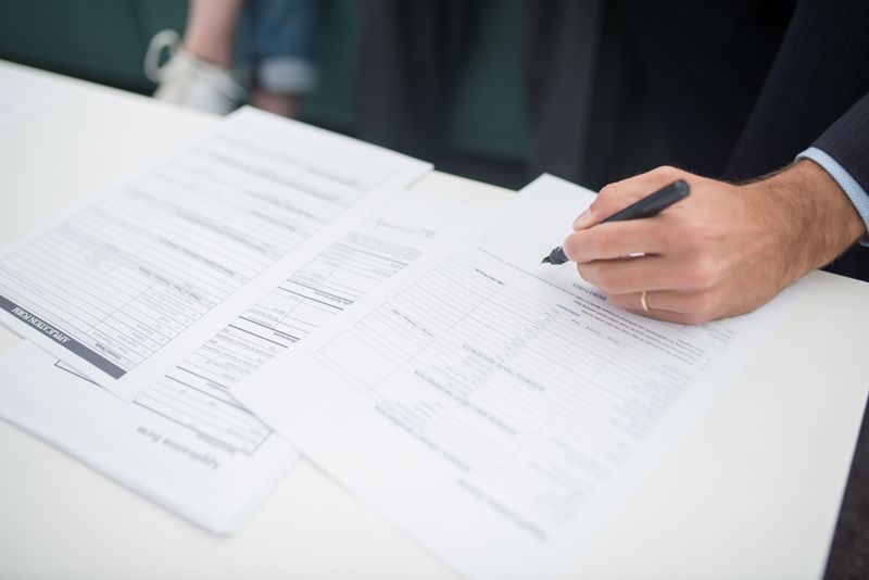 Auto loan paperwork and contracts