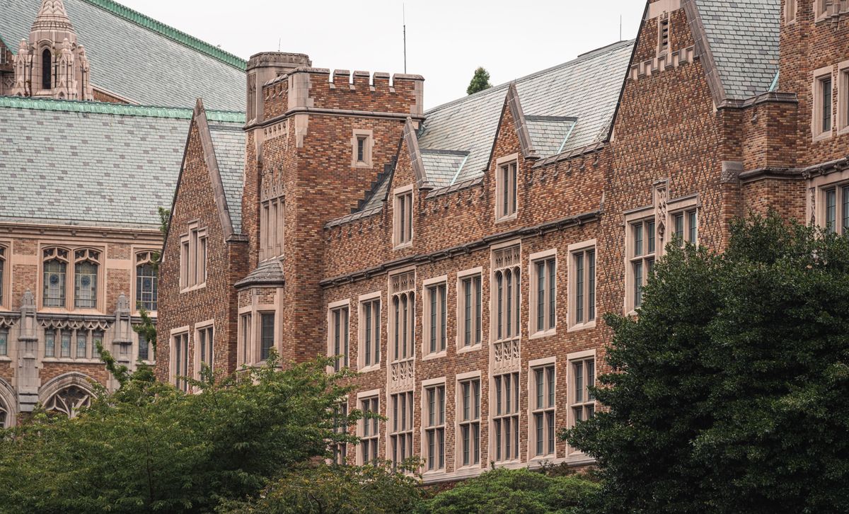 Campus lawn and students