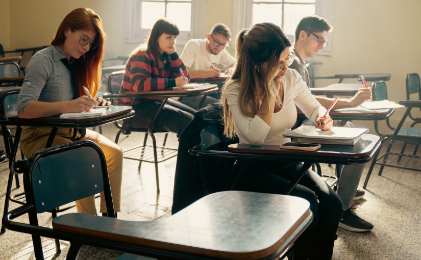 Cheapest Car Insurance for 18-Year-Old College Students (Male vs. Female)